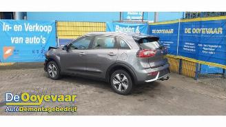 Coche siniestrado Kia Niro Niro I (DE), SUV, 2016 / 2022 1.6 GDI Hybrid 2018/10