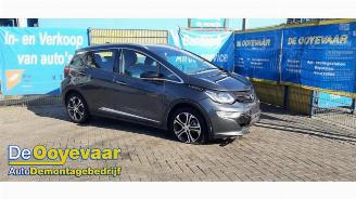 rozbiórka samochody osobowe Opel Ampera-E Ampera-e, Hatchback, 2017 / 2019 Ampera-e 2020/2