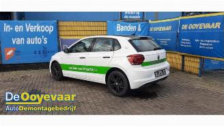 Coche siniestrado Volkswagen Polo Polo VI (AW1), Hatchback 5-drs, 2017 1.0 TSI 12V 2018/6