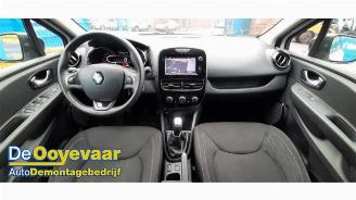 Renault Clio Clio IV Estate/Grandtour (7R), Combi 5-drs, 2012 / 2021 0.9 Energy TCE 90 12V picture 2