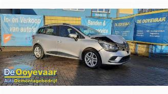 Coche siniestrado Renault Clio Clio IV Estate/Grandtour (7R), Combi 5-drs, 2012 / 2021 1.5 Energy dCi 90 FAP 2018/5