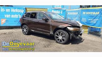 Coche siniestrado Volvo Xc-60 XC60 II (UZ), SUV, 2017 2.0 T8 16V Recharge, Twin Engine AWD 2018/6