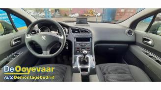 Peugeot 5008 5008 I (0A/0E), MPV, 2009 / 2017 1.6 THP 16V picture 5