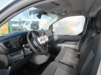 Peugeot Expert AMBULANCE picture 10