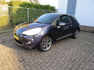 Schadeauto Citroën DS3 1.2 VTI Clima Radio/CD 2016/1