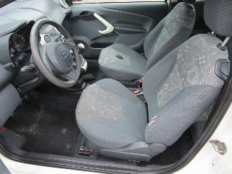 Ford Ka Airco Radio/CD picture 16