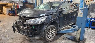 Salvage car Kia Rio 1.0 TGDI First Edition 2017/4