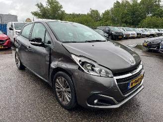 Peugeot 208 1.2 AUTOMAAT PureTech GT-Line picture 6