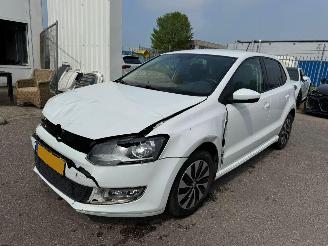 damaged passenger cars Volkswagen Polo 1.0 BlueMotion Edition 2015/10