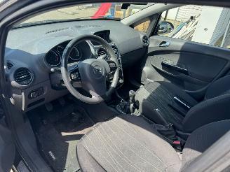 Opel Corsa 1.3 CDTi EcoFlex S/S Cosmo picture 11