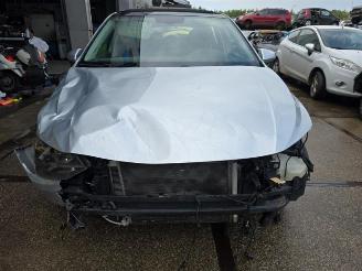 Vrakbiler auto Volkswagen Polo Polo VI (AW1), Hatchback 5-drs, 2017 1.0 TSI 12V 2018/4