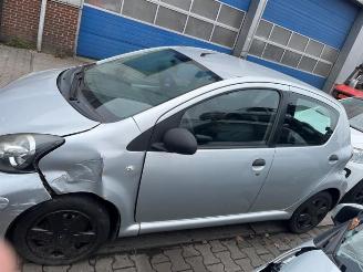 Toyota Aygo Aygo (B10), Hatchback, 2005 / 2014 1.0 12V VVT-i picture 4