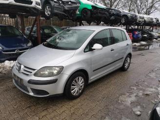 Dezmembrări autoturisme Volkswagen Golf plus Golf Plus (5M1/1KP), MPV, 2005 / 2013 1.4 FSI 16V 2006/1