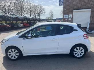 demontáž osobní automobily Peugeot 208 208 I (CA/CC/CK/CL), Hatchback, 2012 / 2019 1.0 Vti 12V PureTech 2014/7