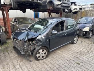 Uttjänta bilar auto Toyota Aygo Aygo (B10), Hatchback, 2005 / 2014 1.0 12V VVT-i 2011/8