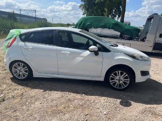 Ford Fiesta Fiesta 6 (JA8), Hatchback, 2008 / 2018 1.0 EcoBoost 12V 100 picture 2