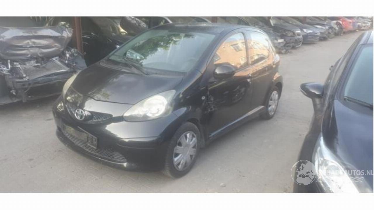 Toyota Aygo Aygo (B10), Hatchback, 2005 / 2014 1.0 12V VVT-i