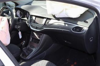 Opel Astra Astra K Sports Tourer, Combi, 2015 / 2022 1.2 Turbo 12V picture 9