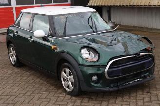 rozbiórka samochody osobowe Mini Cooper Mini (F55), Hatchback 5-drs, 2013 1.5 12V Cooper 2016
