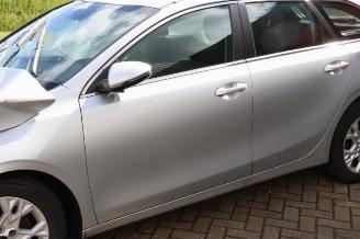 Kia Cee d Ceed Sportswagon (CDF), Combi 5-drs, 2018 1.0i T-GDi 12V picture 23