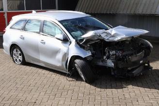 Kia Cee d Ceed Sportswagon (CDF), Combi 5-drs, 2018 1.0i T-GDi 12V picture 1