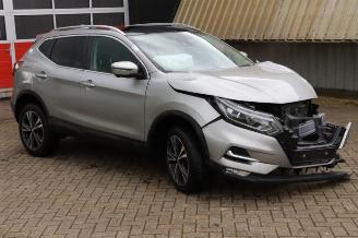 Salvage car Nissan Qashqai Qashqai (J11), SUV, 2013 / 2021 1.3 DIG-T 140 16V 2021/5