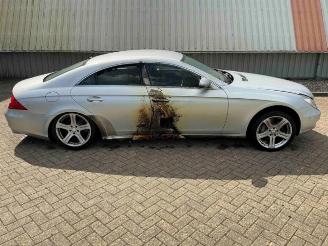 Mercedes CLS CLS (C219), Sedan, 2004 / 2010 500 5.0 V8 24V picture 2