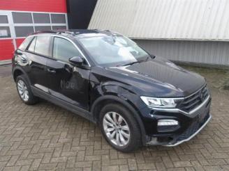 rozbiórka samochody osobowe Volkswagen T-Roc T-Roc I, SUV, 2017 1.6 TDI BMT 16V 2018