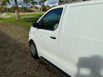 Peugeot Expert Expert (V1/VA/VB/VE/VF/VT/VY), Van, 2016 1.5 BlueHDi 100 picture 23