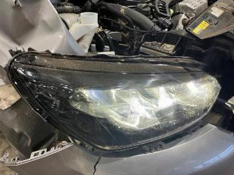 Peugeot 2008 2008 (UD/UK/UR/US/UX), MPV, 2019 1.2 VTi 12V PureTech 100 picture 16