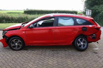 Hyundai I-30 i30 Wagon (PDEF), Combi, 2017 1.0 T-GDI 12V Hybrid 48V picture 3