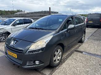 Coche accidentado Peugeot 5008 1.6 THP FAMILY 7 PERSOONS 2011/6