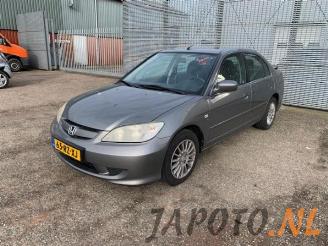 Salvage car Honda Civic Civic (ES), Sedan, 2000 / 2005 1.3 16V VTEC-i IMA 2005/10