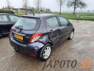 Toyota Yaris Yaris III (P13), Hatchback, 2010 / 2020 1.0 12V VVT-i picture 4