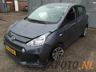 Salvage car Hyundai I-10 i10 (B5), Hatchback, 2013 / 2019 1.0 12V 2018/1