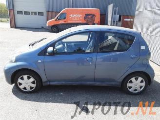 Toyota Aygo Aygo (B10), Hatchback, 2005 / 2014 1.0 12V VVT-i picture 2