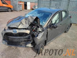 Vrakbiler auto Toyota Yaris Yaris IV (P21/PA1/PH1), Hatchback, 2020 1.5 12V Hybrid 2021/9