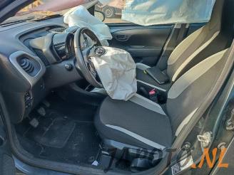 Toyota Aygo Aygo (B40), Hatchback, 2014 1.0 12V VVT-i picture 8