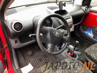Toyota Aygo Aygo (B10), Hatchback, 2005 / 2014 1.0 12V VVT-i picture 12