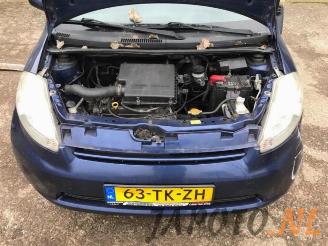 Daihatsu Sirion Sirion 2 (M3), Hatchback, 2005 1.3 16V DVVT picture 14