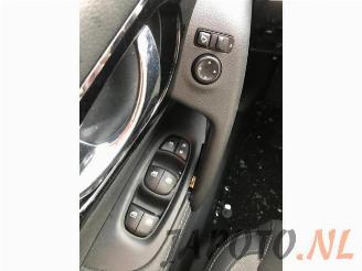 Nissan Qashqai Qashqai (J11), SUV, 2013 1.3 DIG-T 160 16V picture 10