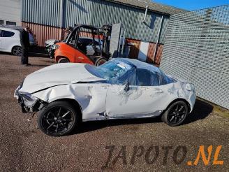 Mazda MX-5 MX-5 (ND), Cabrio, 2015 1.5 Skyactiv G-131 16V picture 2