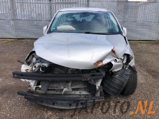 Nissan Tiida Tiida (C11X), Hatchback, 2007 / 2011 1.6 16V picture 8