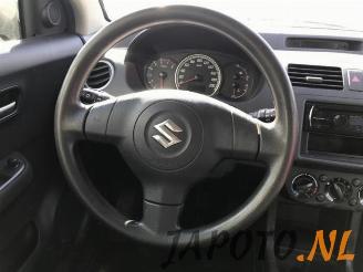 Suzuki Swift Swift (ZA/ZC/ZD1/2/3/9), Hatchback, 2005 / 2011 1.3 VVT 16V picture 13
