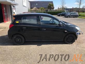 Mitsubishi Space-star Space Star (A0), Hatchback, 2012 1.0 12V picture 6