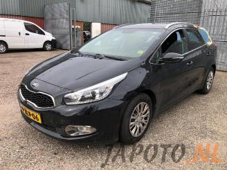 disassembly passenger cars Kia Cee d Cee'd Sportswagon (JDC5), Combi, 2012 / 2018 1.6 GDI 16V 2015/2