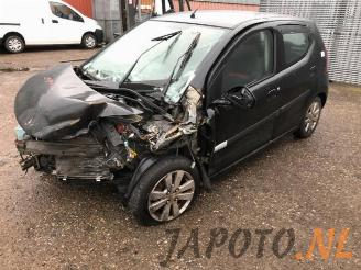 Coche siniestrado Suzuki Alto Alto (GF), Hatchback 5-drs, 2009 1.0 12V 2009/7