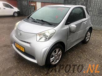 Salvage car Toyota iQ iQ, Hatchback 3-drs, 2009 / 2015 1.0 12V VVT-i 2010/6