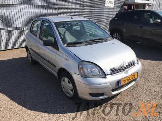 Toyota Yaris Yaris (P1), Hatchback, 1999 / 2005 1.3 16V VVT-i picture 2
