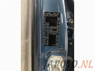 Toyota Yaris Yaris II (P9), Hatchback, 2005 / 2014 1.3 16V VVT-i picture 13